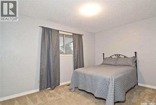 409 Garnet Street N, Regina, SK - Indoor Photo Showing Bedroom