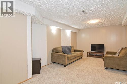 409 Garnet Street N, Regina, SK - Indoor