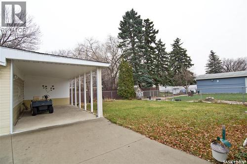 409 Garnet Street N, Regina, SK - Outdoor With Exterior