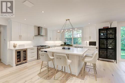 317 Gloucester Avenue, Oakville (Oo Old Oakville), ON - Indoor