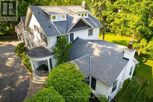 317 Gloucester Avenue, Oakville (Oo Old Oakville), ON - Outdoor