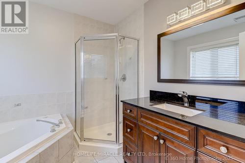 608 Driftcurrent Drive, Mississauga, ON - Indoor Photo Showing Bathroom