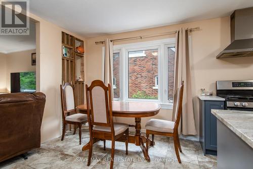 467 Stirling Avenue S, Kitchener, ON - Indoor