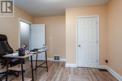 467 Stirling Avenue S, Kitchener, ON - Indoor Photo Showing Office