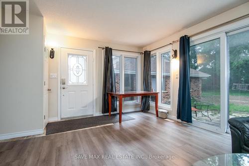 467 Stirling Avenue S, Kitchener, ON - Indoor