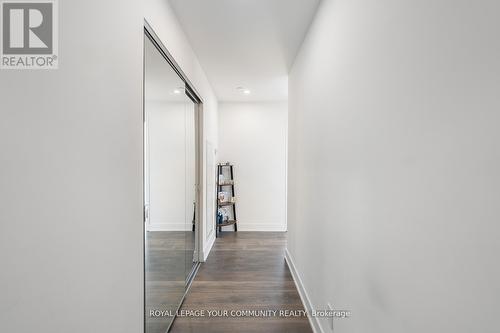 604 - 297 Oak Walk Drive, Oakville, ON - Indoor Photo Showing Other Room