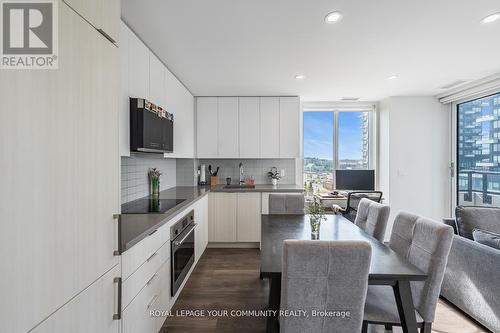 604 - 297 Oak Walk Drive, Oakville, ON - Indoor