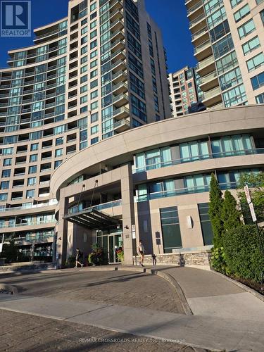 1512 - 509 Beecroft Road, Toronto, ON - Outdoor With Facade