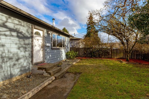 932 Bray Ave, Langford, BC 