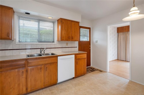 76 Murphy St South, Campbell River, BC 