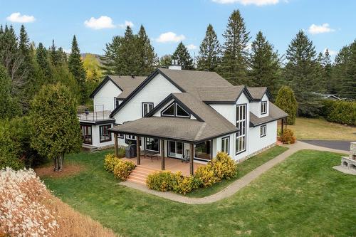 Face arrière - 200 Rue Des Loisirs, Entrelacs, QC - Outdoor With Deck Patio Veranda