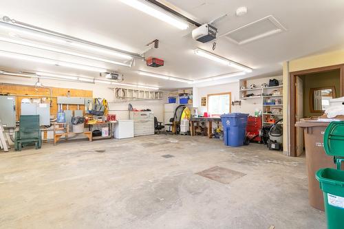 Garage - 200 Rue Des Loisirs, Entrelacs, QC - Indoor Photo Showing Garage