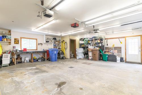 Garage - 200 Rue Des Loisirs, Entrelacs, QC - Indoor Photo Showing Garage