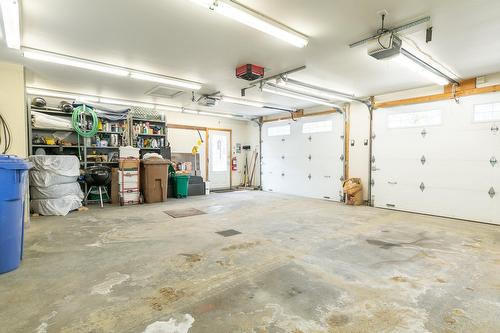 Garage - 200 Rue Des Loisirs, Entrelacs, QC - Indoor Photo Showing Garage