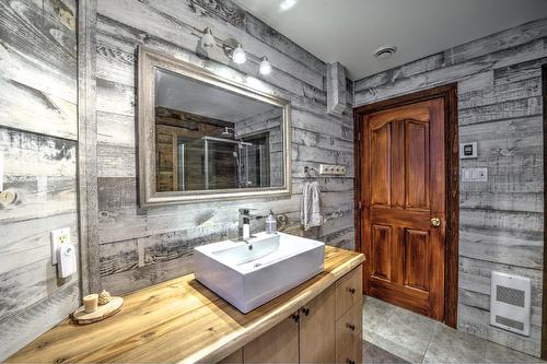 Bathroom - 1620 Rue Des Tangaras, Prévost, QC - Indoor Photo Showing Bathroom