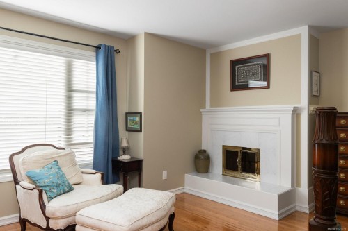 3913 Gibson Crt, Saanich, BC 