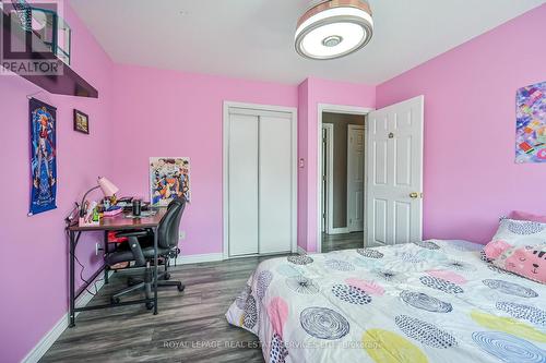118 Blackburn Drive, Brantford, ON - Indoor Photo Showing Bedroom