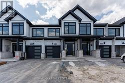1082 THOMPSON DRIVE  Oshawa, ON L1L 0V5