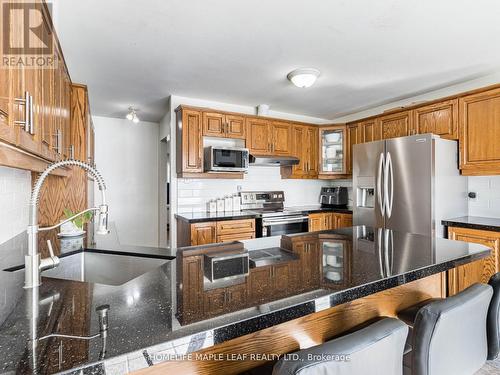 13608 Torbram Road W, Caledon, ON - Indoor Photo Showing Kitchen