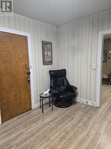 153 Barnesdale Avenue N, Hamilton, ON - Indoor