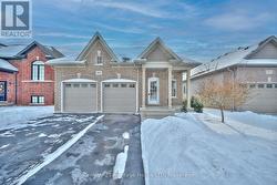 394 HUMMEL CRESCENT  Fort Erie (Lakeshore), ON L2A 0E8