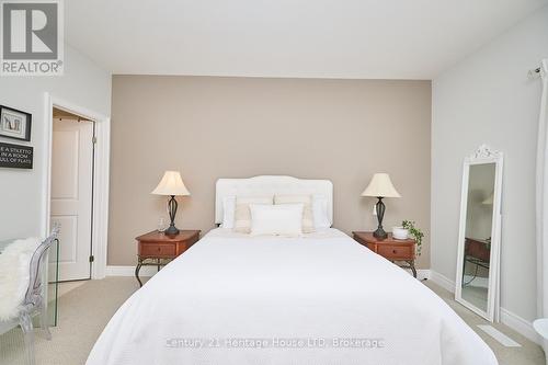 Large primary bedroom - 394 Hummel Crescent, Fort Erie (Lakeshore), ON - Indoor Photo Showing Bedroom