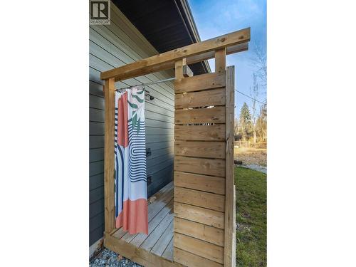 3153 Hall Road, Kelowna, BC - Outdoor