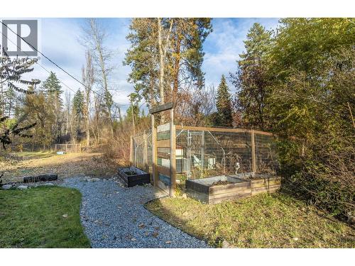 3153 Hall Road, Kelowna, BC - Outdoor