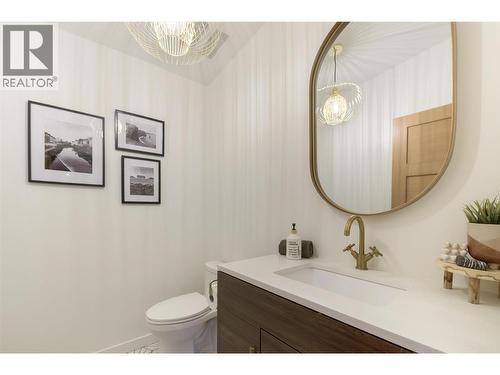 3153 Hall Road, Kelowna, BC - Indoor Photo Showing Bathroom