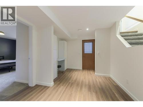 3153 Hall Road, Kelowna, BC - Indoor Photo Showing Other Room