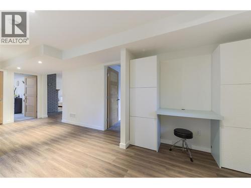 3153 Hall Road, Kelowna, BC - Indoor Photo Showing Other Room