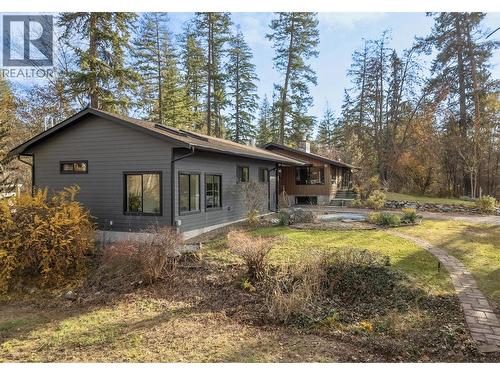 3153 Hall Road, Kelowna, BC - Outdoor