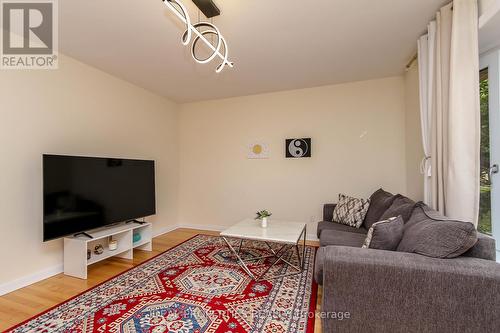 A - 2034 Saunderson Drive, Ottawa, ON - Indoor Photo Showing Living Room