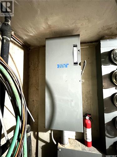 15 4Th Avenue, Maple Creek, SK - Indoor Photo Showing Other Room