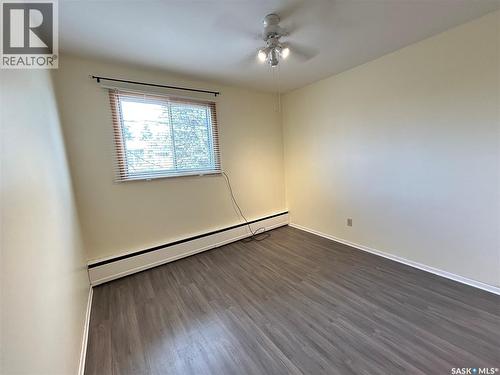15 4Th Avenue, Maple Creek, SK - Indoor Photo Showing Other Room