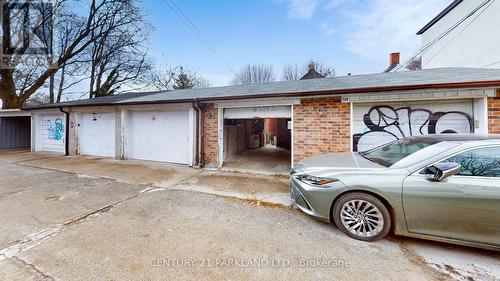 737 Manning Avenue, Toronto, ON - Outdoor