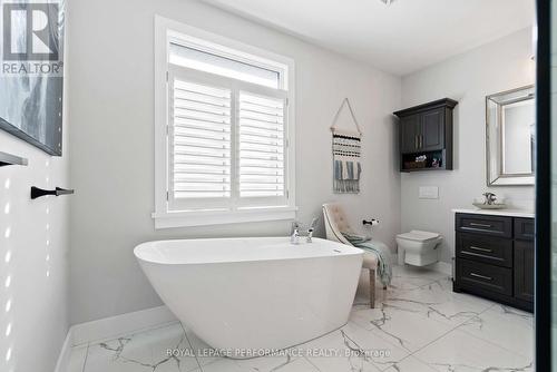 1644 Sugar Stick Drive, Cornwall, ON - Indoor Photo Showing Bathroom