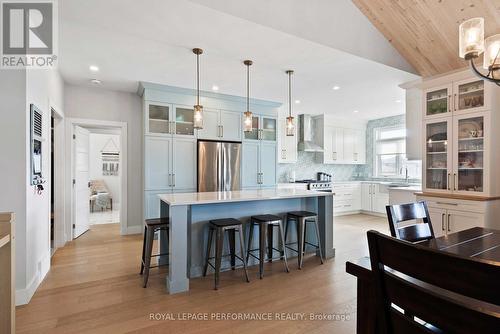 1644 Sugar Stick Drive, Cornwall, ON - Indoor Photo Showing Kitchen With Upgraded Kitchen