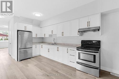 120 Jansen Avenue, Kitchener, ON - Indoor Photo Showing Kitchen