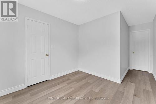 120 Jansen Avenue, Kitchener, ON - Indoor Photo Showing Other Room