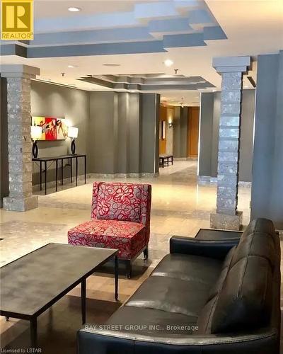 708 - 695 RICHMOND STREET  London East, ON N6A 5M8