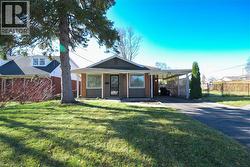 73 LARKSPUR Crescent  Kitchener, ON N2M 4W8