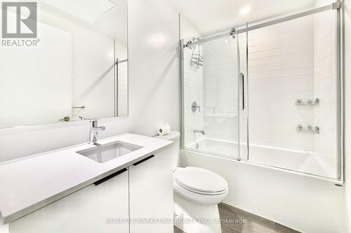 529 - 50 Power Street, Toronto, ON - Indoor Photo Showing Bathroom