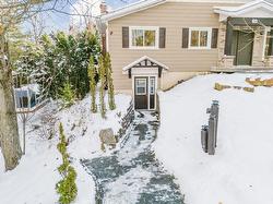 Entrée extérieure - 