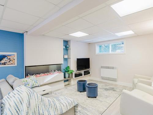 Living room - 4440 Rue Barrette, Sherbrooke (Les Nations), QC - Indoor Photo Showing Basement