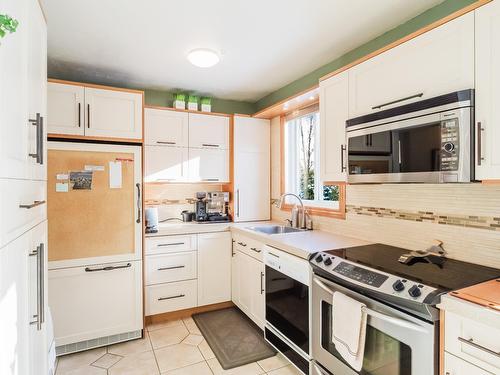 Kitchen - 4440 Rue Barrette, Sherbrooke (Les Nations), QC - Indoor Photo Showing Kitchen