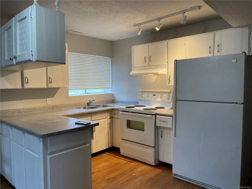 4436 Redford St, Port Alberni, BC 