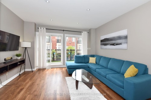 3775 A St. Clair Avenue, Toronto, ON - Indoor Photo Showing Living Room