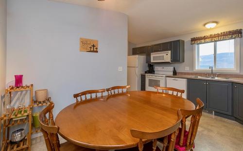 61-1510 Trans Canada Highway, Sorrento, BC 