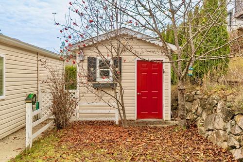 61-1510 Trans Canada Highway, Sorrento, BC 